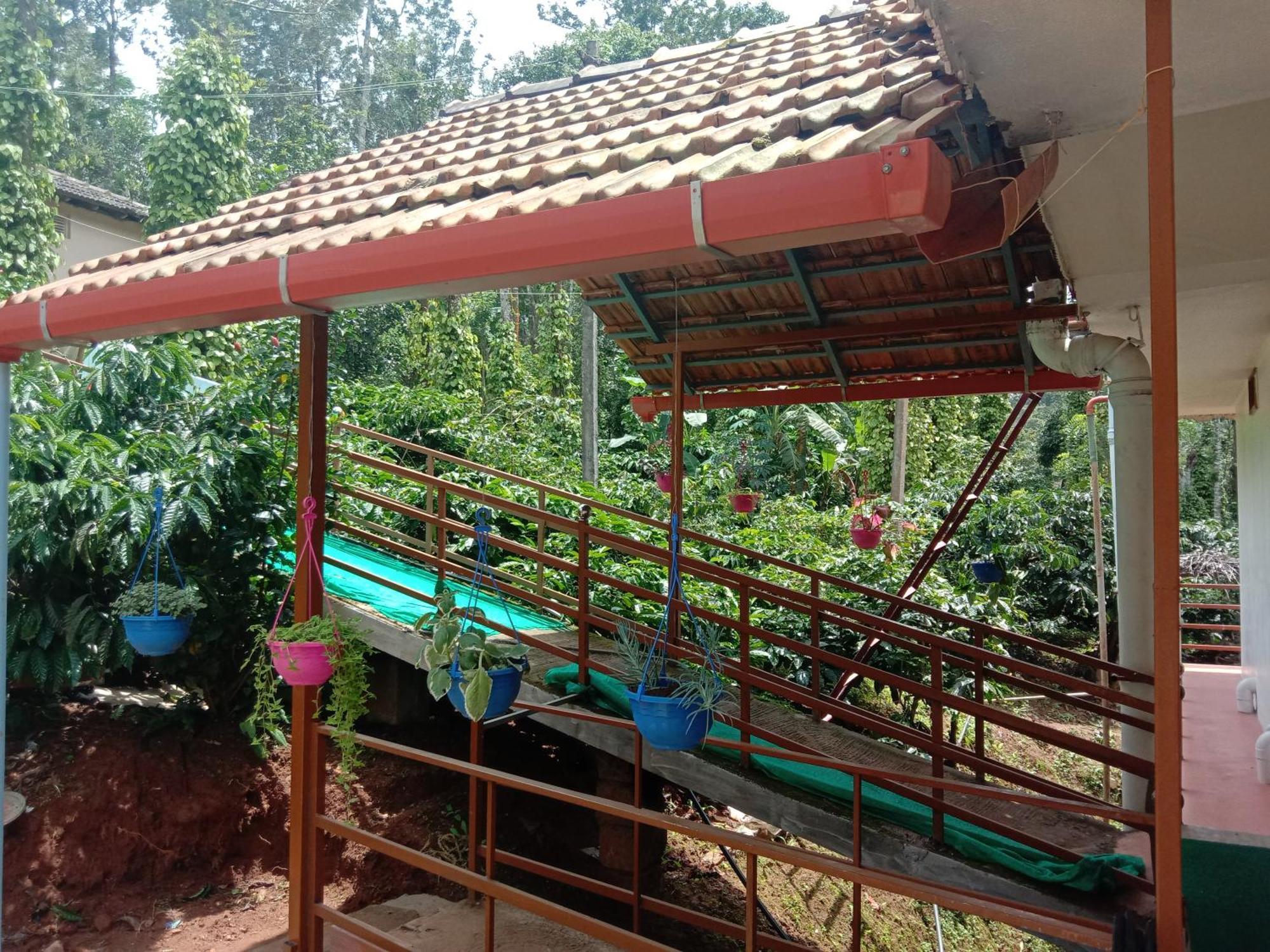 Shivalaya Homestay, Madikeri Siddapura  Luaran gambar