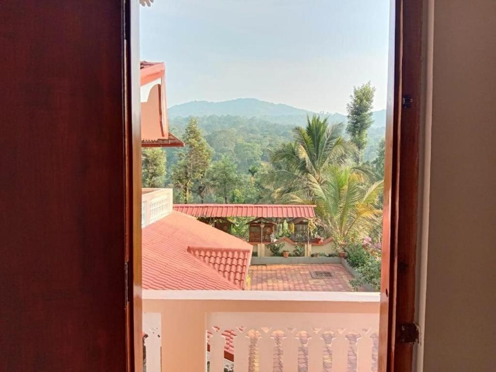 Shivalaya Homestay, Madikeri Siddapura  Luaran gambar