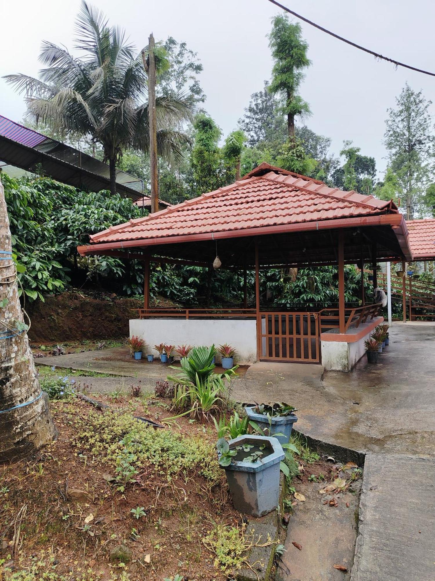 Shivalaya Homestay, Madikeri Siddapura  Luaran gambar